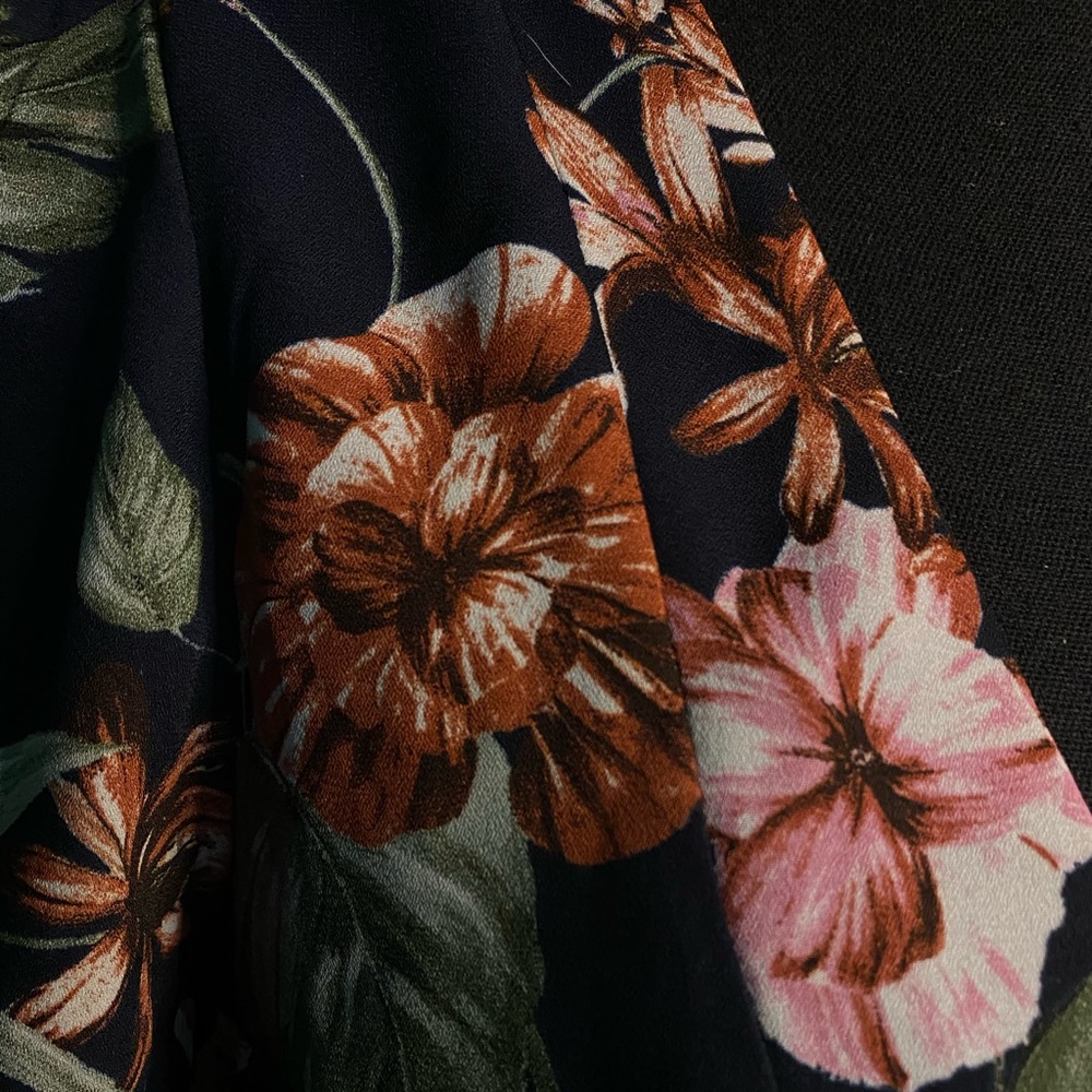 Wrap around dress - Picture 4 of 4